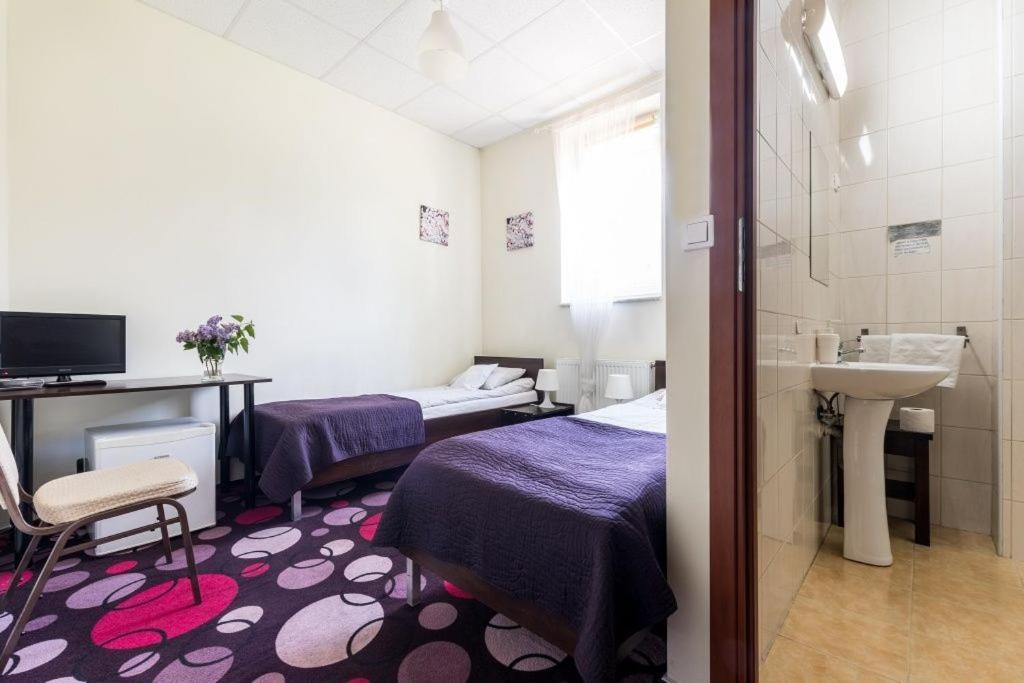 Motel Silver Konstantynów Łódzki 객실 사진