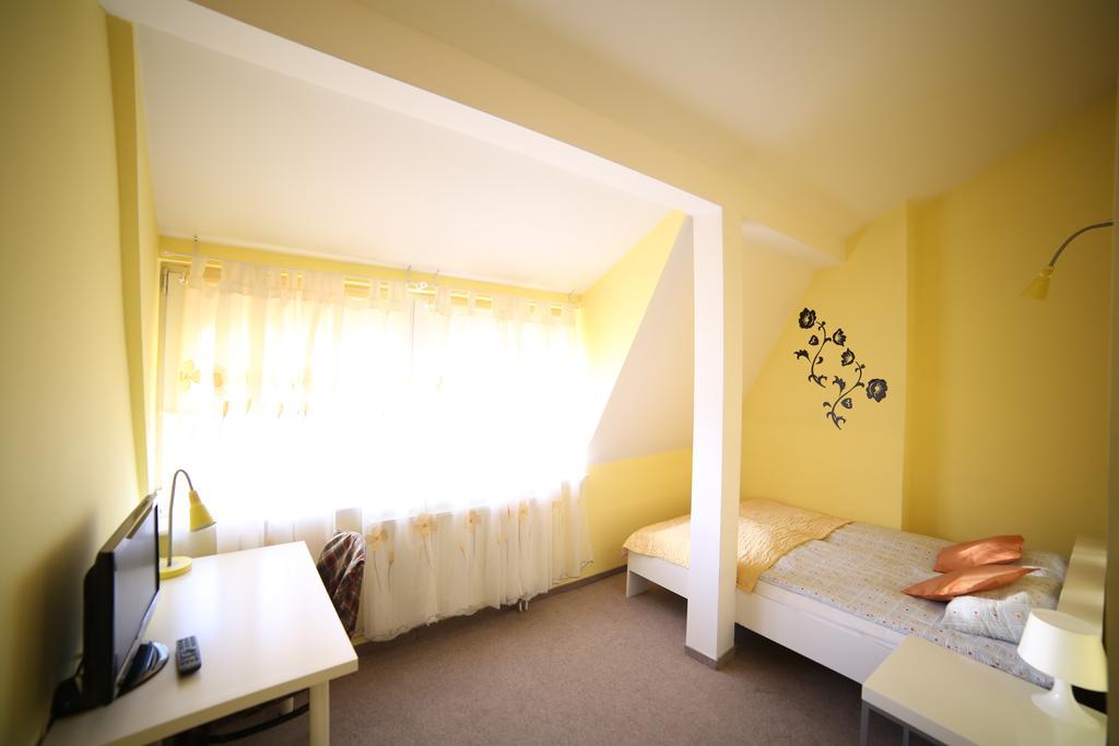 Motel Silver Konstantynów Łódzki 객실 사진